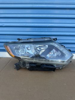 2014,2015,2016 Nissan Rogué Headlight/Foco Delantero Rh Passenger Oem,Original  Ask