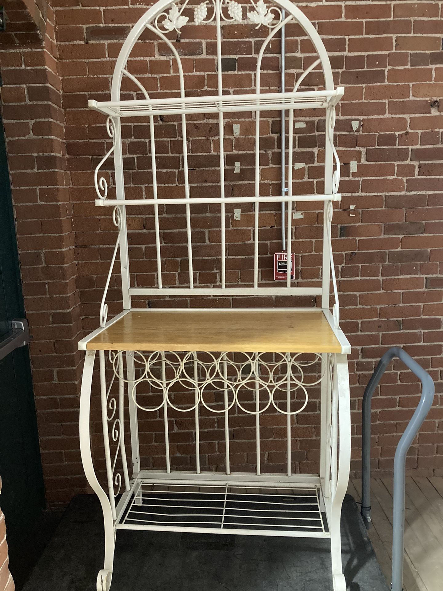Large Bakers Rack