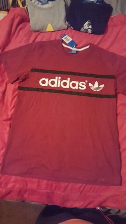 Men's Adidas shirt