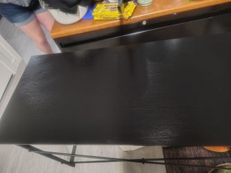 Black Wood-Grain Desk / Accent Table
