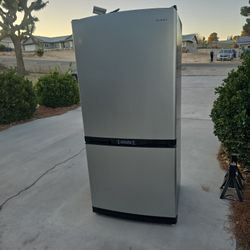 Samsung Fridge Free
