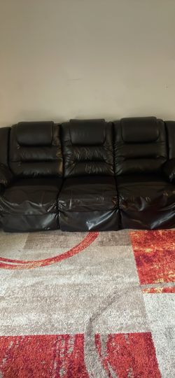 Black Leather Reclining 3-Seat Sofa