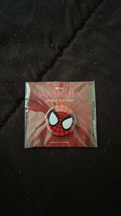 Spiderman pin
