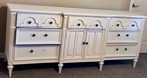 Dresser $50
