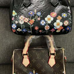 Beautiful, cute medium size gift bags perfect Christmas