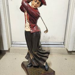 Lady Golfer Statue, Wildon Home