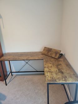 L Desk