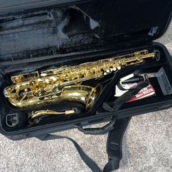 Student Series Tenor Saxophone