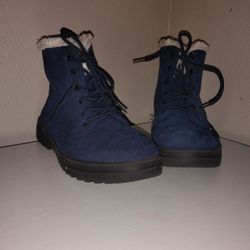 Go Women's Navy Blue Waterproof Faux Fur Lined Winter Ankle Snow Boots