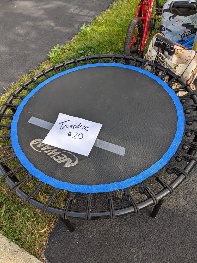 Trampoline
