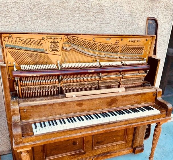 Antique Piano - Read Description!