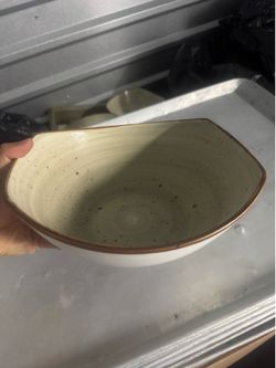 Big dish or soup bowls