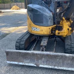 2007 John Deere 35D
