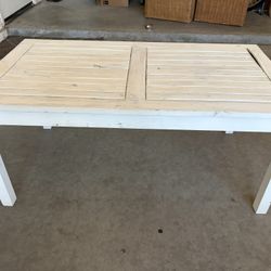 “Tommy Hilfiger” Farmhouse Outdoor Patio Coffee Table