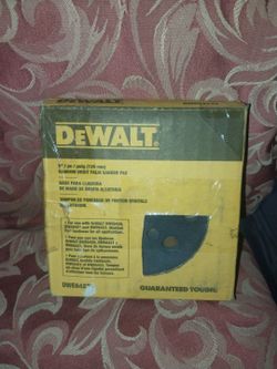 DeWALT 5" RANDOM ORBIT PALM