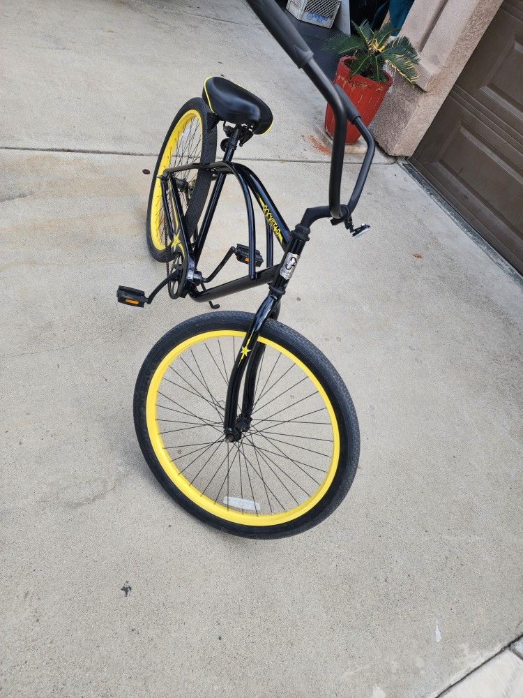 Rockstar Beach Cruiser Bike