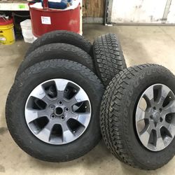 JL Jeep Wrangler OEM Wheels & Bridgestone Tires – Like New (8050 miles) 