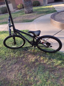 Mongoose mountain bike