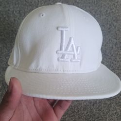 White LA Hat Size 7/1.4