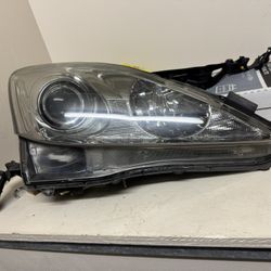 OEM Lexus Is  Headlights/taillights 