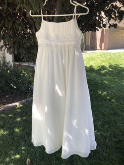 Junior bridesmaid/flower girl dress size 12