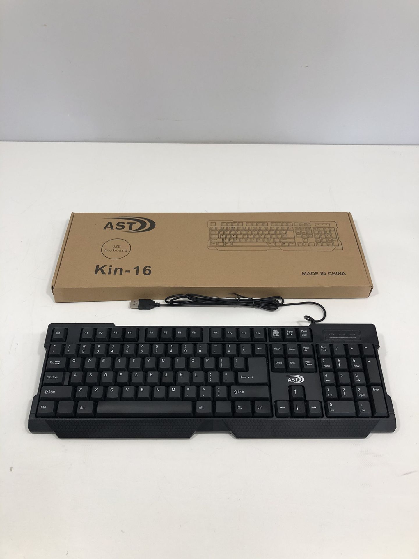 AST USB COMPUTER KEYBOARD 16 inch