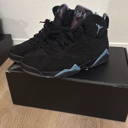 Jordan 7 Black And blue Size 7.5