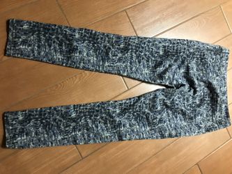 Cabi Blue Cammo Stretch Pants 👖 size 4