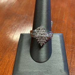 14K White Gold Ring
