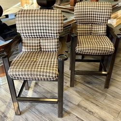Diamond Print Game Room Spectator Chairs