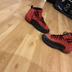 air jordan 12 reverse flu game sz 6