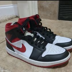 Nike Air Jordan 1 Mid Sneakers  Mens  sz 9
