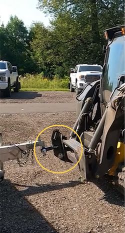 Skid steer hitch