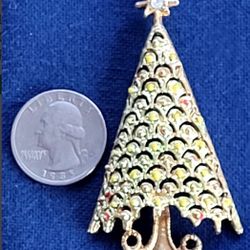 Lovely Gold Tone Vintage Enamel Christmas Holiday Tree Brooch With Rhinestones