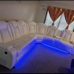 BRAND NEW Power Reclining Sectional Couch Sofa