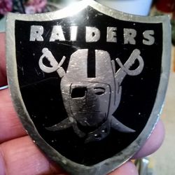 Vintage RAIDERS buckle