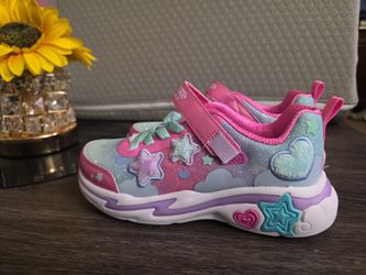 Sketchers for girls