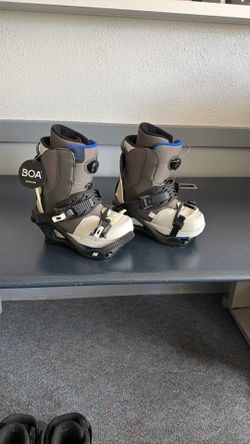 K2 Youth Snowboard Boots Size 5