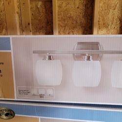 3 Light Vanity Fixture 50obo