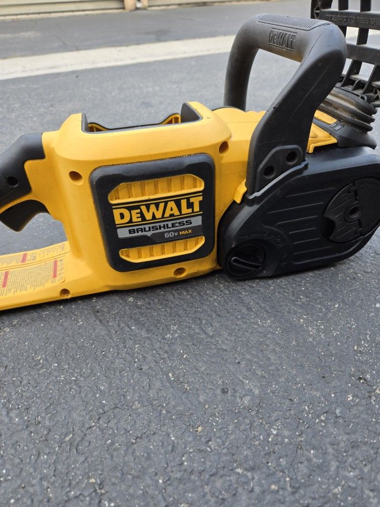 Dewalt Chainsaw..60v......16in