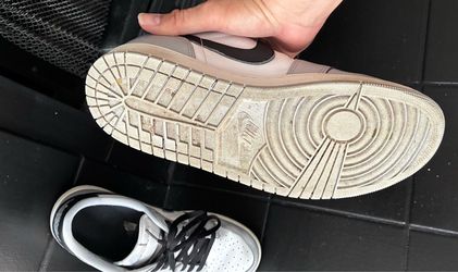 Nike Air Jordan 1 Low Sneakers