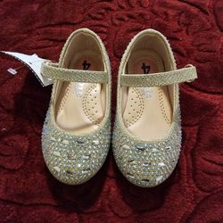 Dress Shoes Size 4