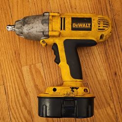 dewalt heavy duty cordless impact wrench 