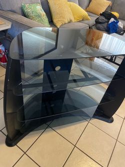 Tv stand glass shelves
