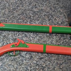 Disney Wooden Rifle & Pistol 