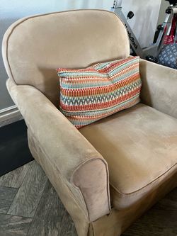 Beige XL rocker swivel glider w/ottoman