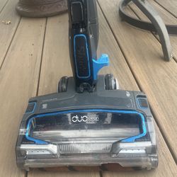 Shark cordless Vacuum (for parts)