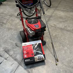 Pressure Washer & 2 different Length Wands ,hose and Rotating Tool