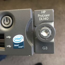 HP Proliant DL140 G3 with rack rails