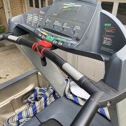 Nice Precor Commercial Treadmill 